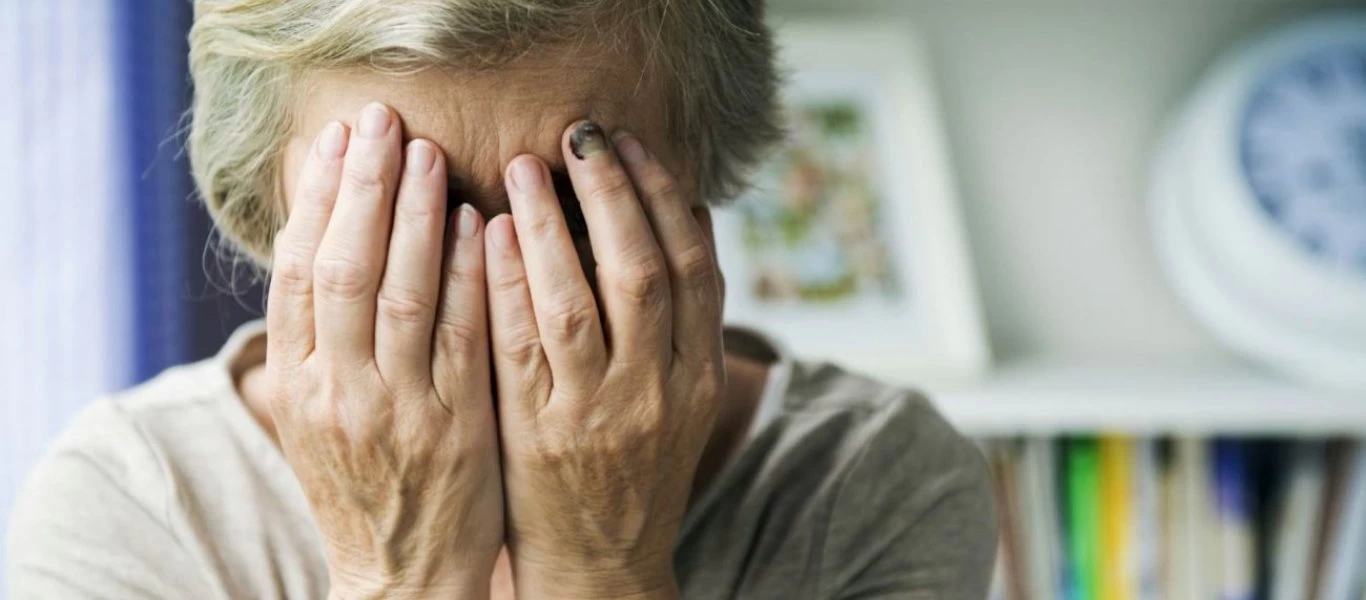 Χανιά: Ξύπνησαν ηλικιωμένη γυναίκα για να την ληστέψουν